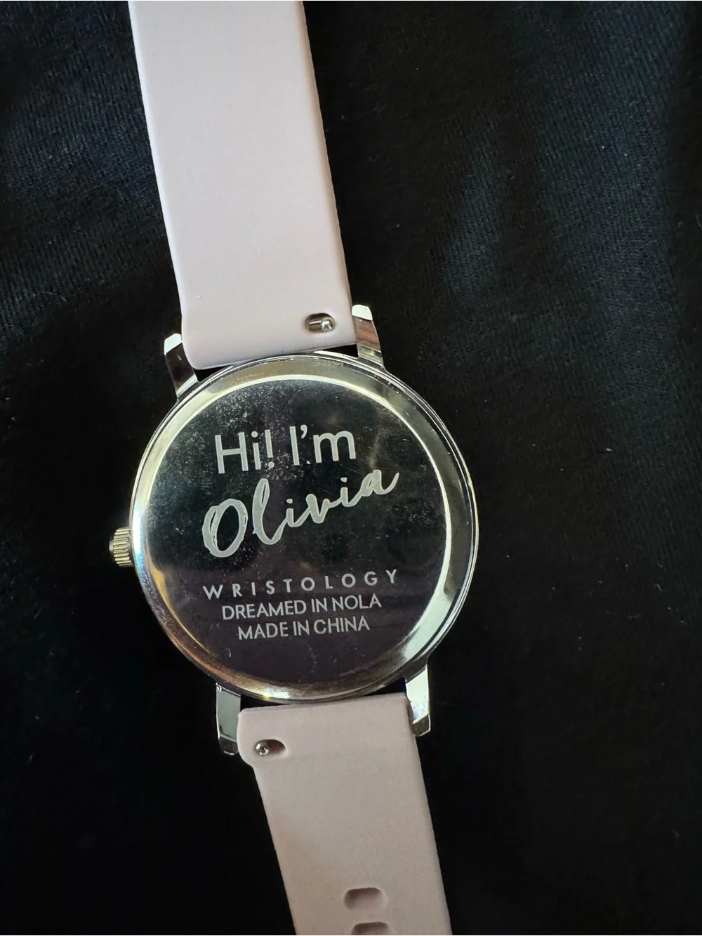 Classic Minimal Analog Watch with Pink Silicone Strap